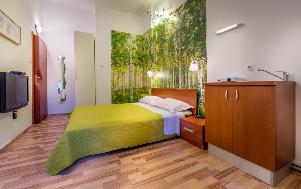 Rooms Center Demetrova Rijeka Exterior photo